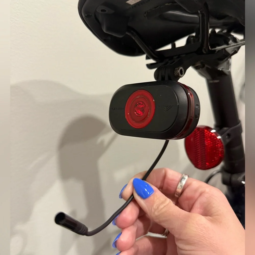 Garmin Varia eRTL615 Bike Sensor Rear Light - Picture 2 of 3